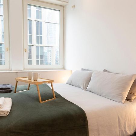 Vittore Rooms & Apartment Milan Bagian luar foto