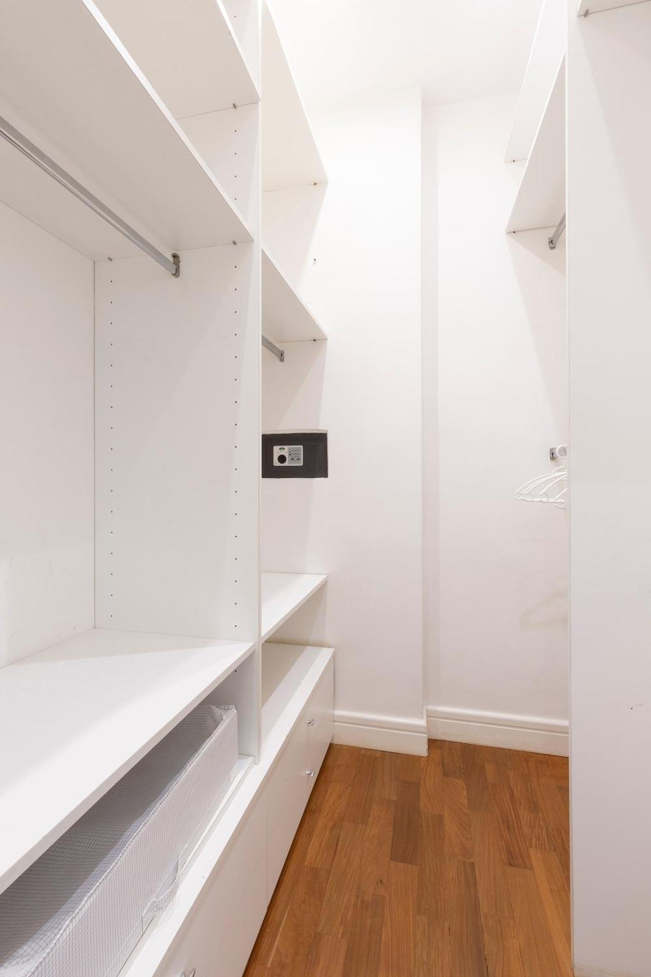 Vittore Rooms & Apartment Milan Bagian luar foto