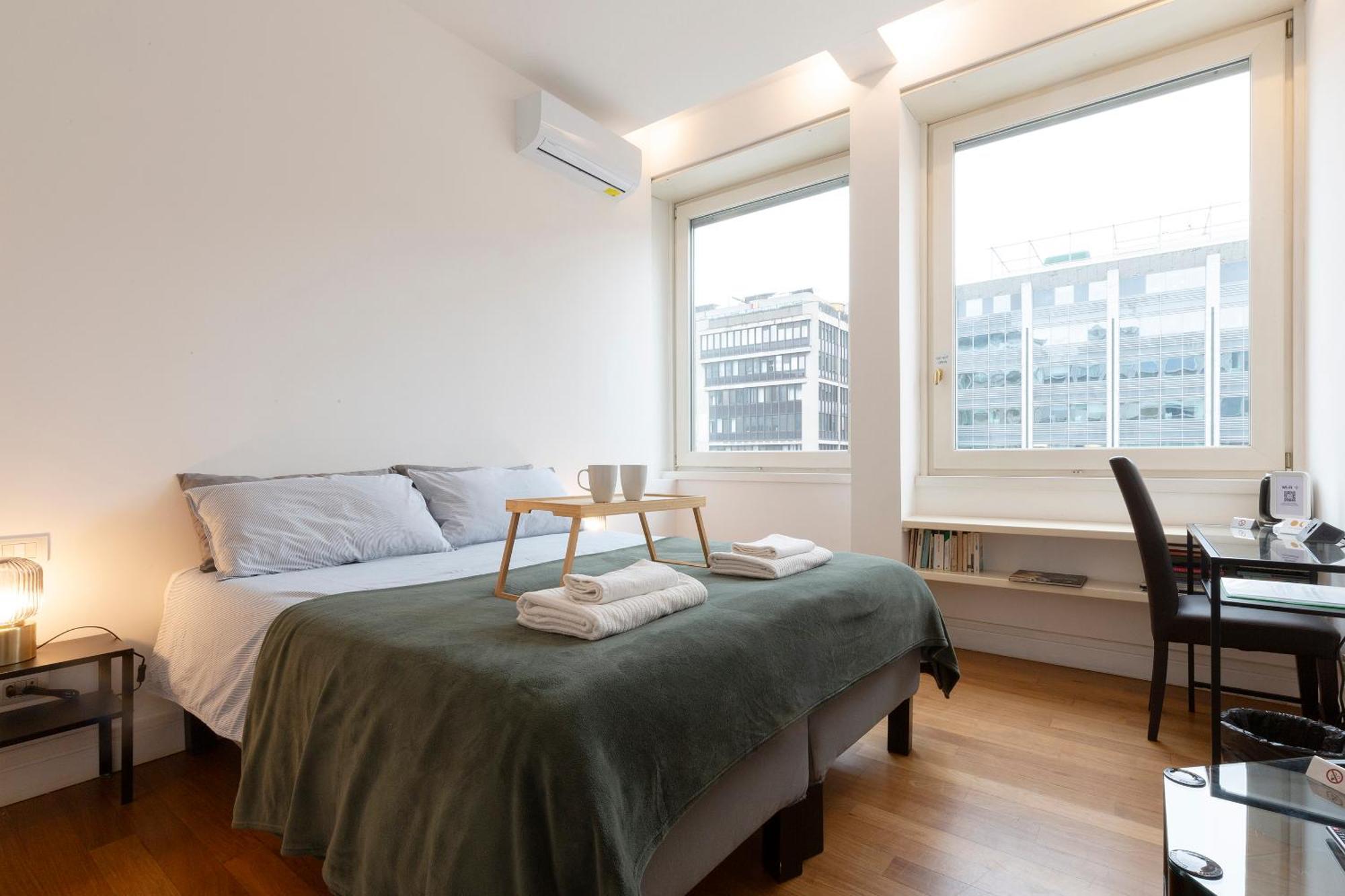 Vittore Rooms & Apartment Milan Bagian luar foto