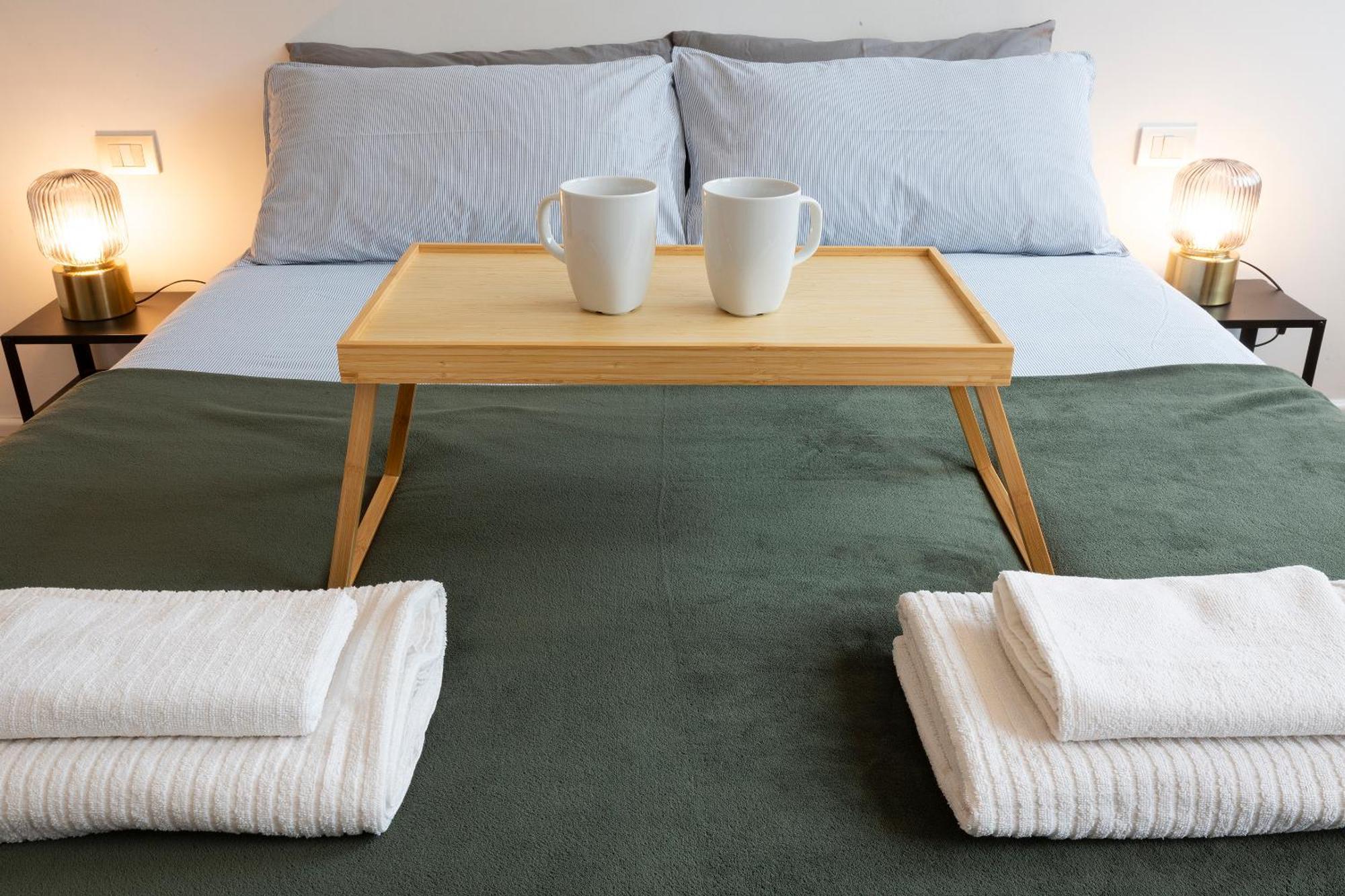 Vittore Rooms & Apartment Milan Bagian luar foto