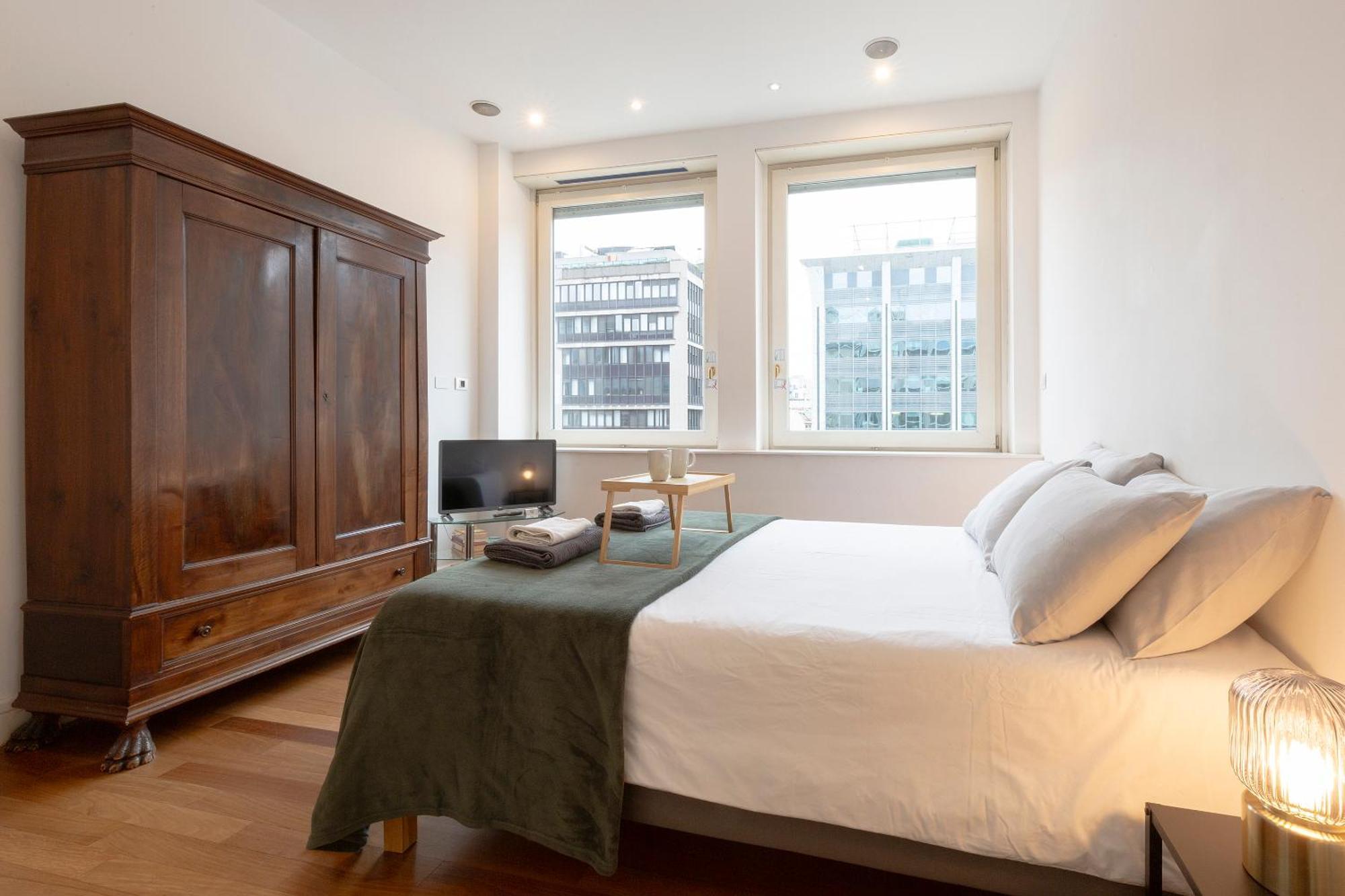 Vittore Rooms & Apartment Milan Bagian luar foto